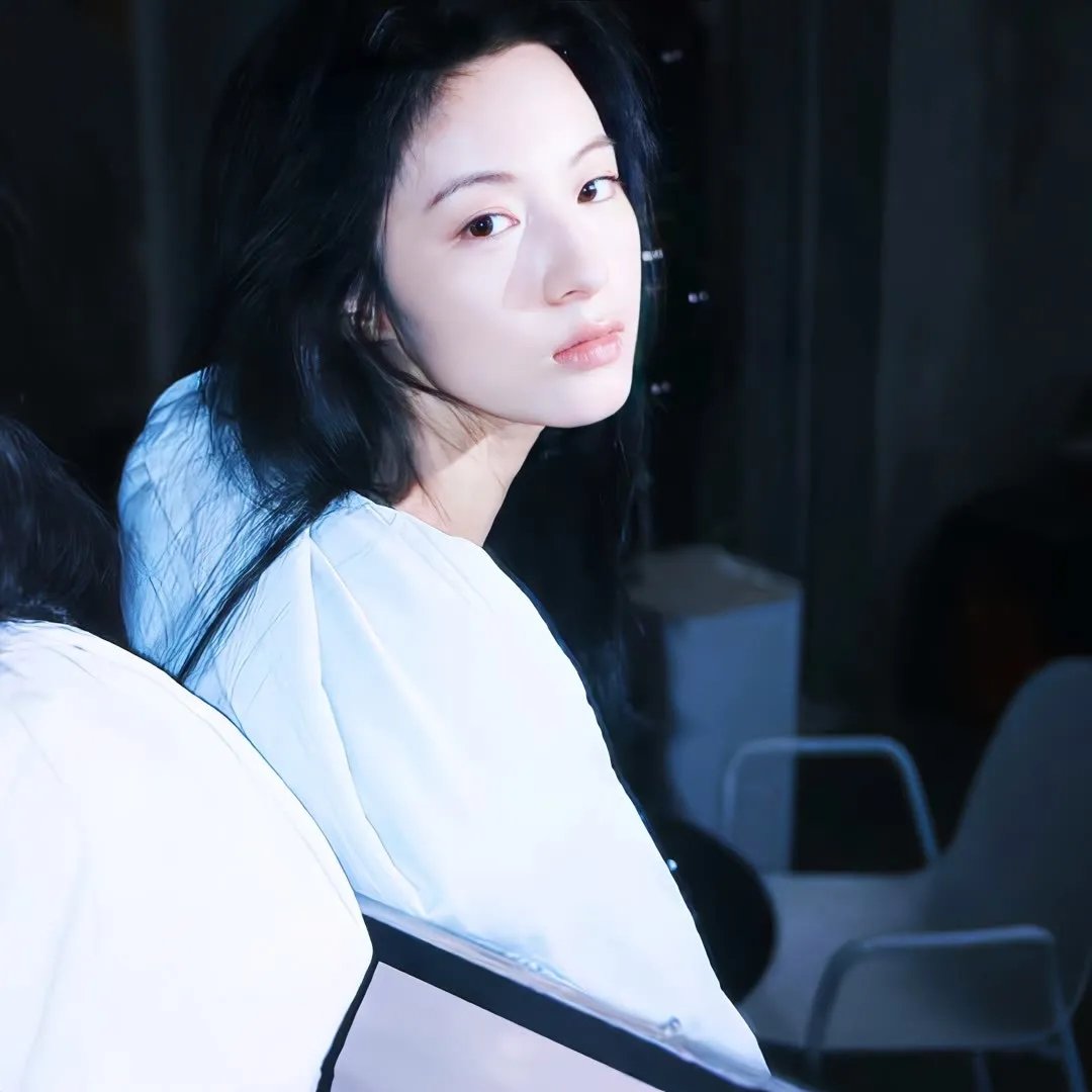 裸男怨女