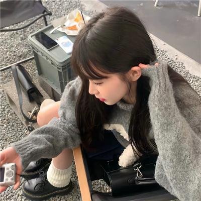 维奥莱特·诺齐埃尔